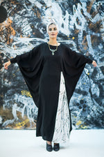 Load image into Gallery viewer, Kaftan with Marble Pleats
